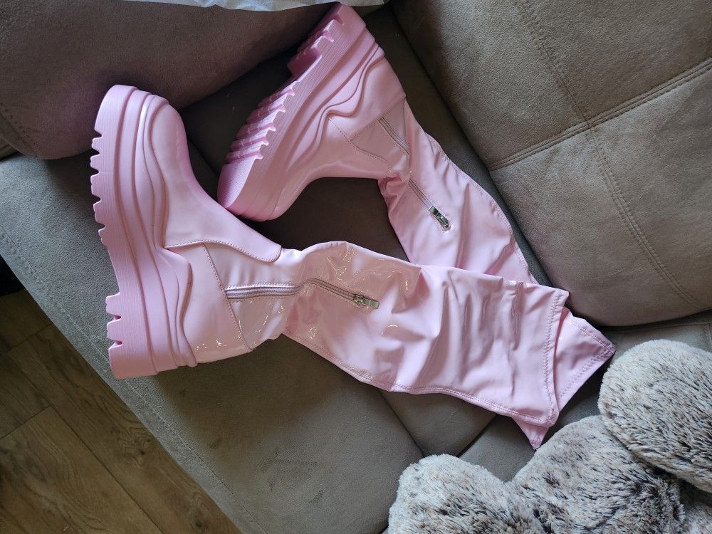 Boots For Lady's 