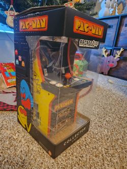 PAC MAN 40TH ANNIVERSARY 16 BIT Arcade1Up 1 FT