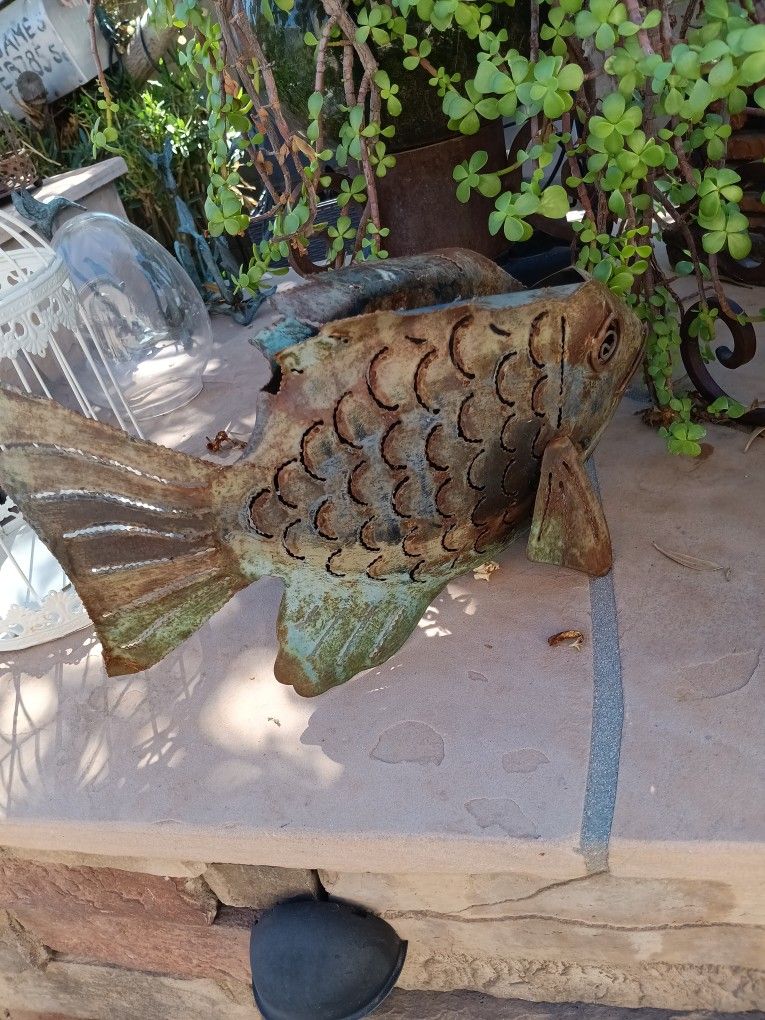 $8 Fun Metal Fish Votive, Garden Decor