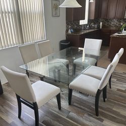 Glass Dining Room Table With Chairs