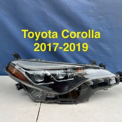 2017-2019 Toyota Corolla Headlight OEM 
