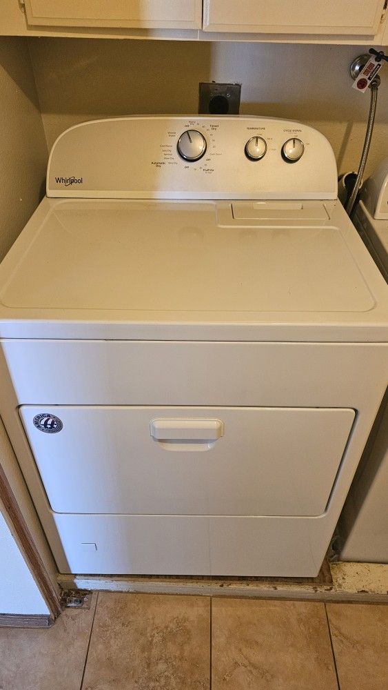 Washer And Dryer  $400