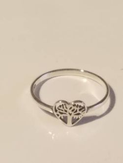 Heart tree ring 925