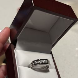 Men’s Band Ring