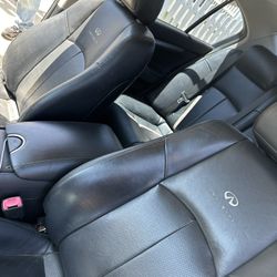 2012 Infiniti G25