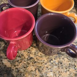 4 mugs for your delicious coffee