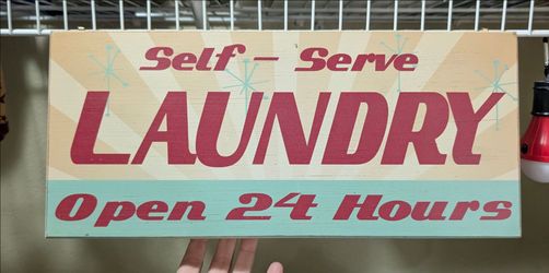 Laundry sign