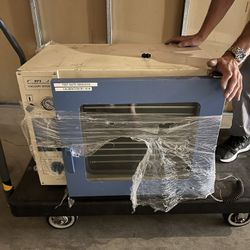 HFS Vacuum Oven