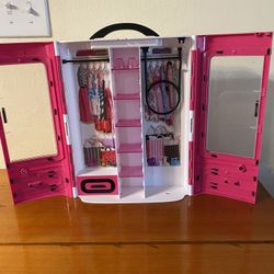 Barbie Portable Closet Case