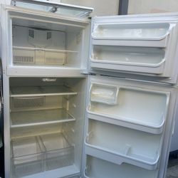 Frigidaire Refrigerator 