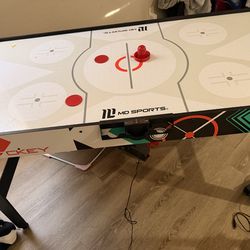 air hockey