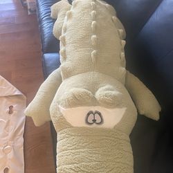 60 inch alligator plush. No stains, no odors