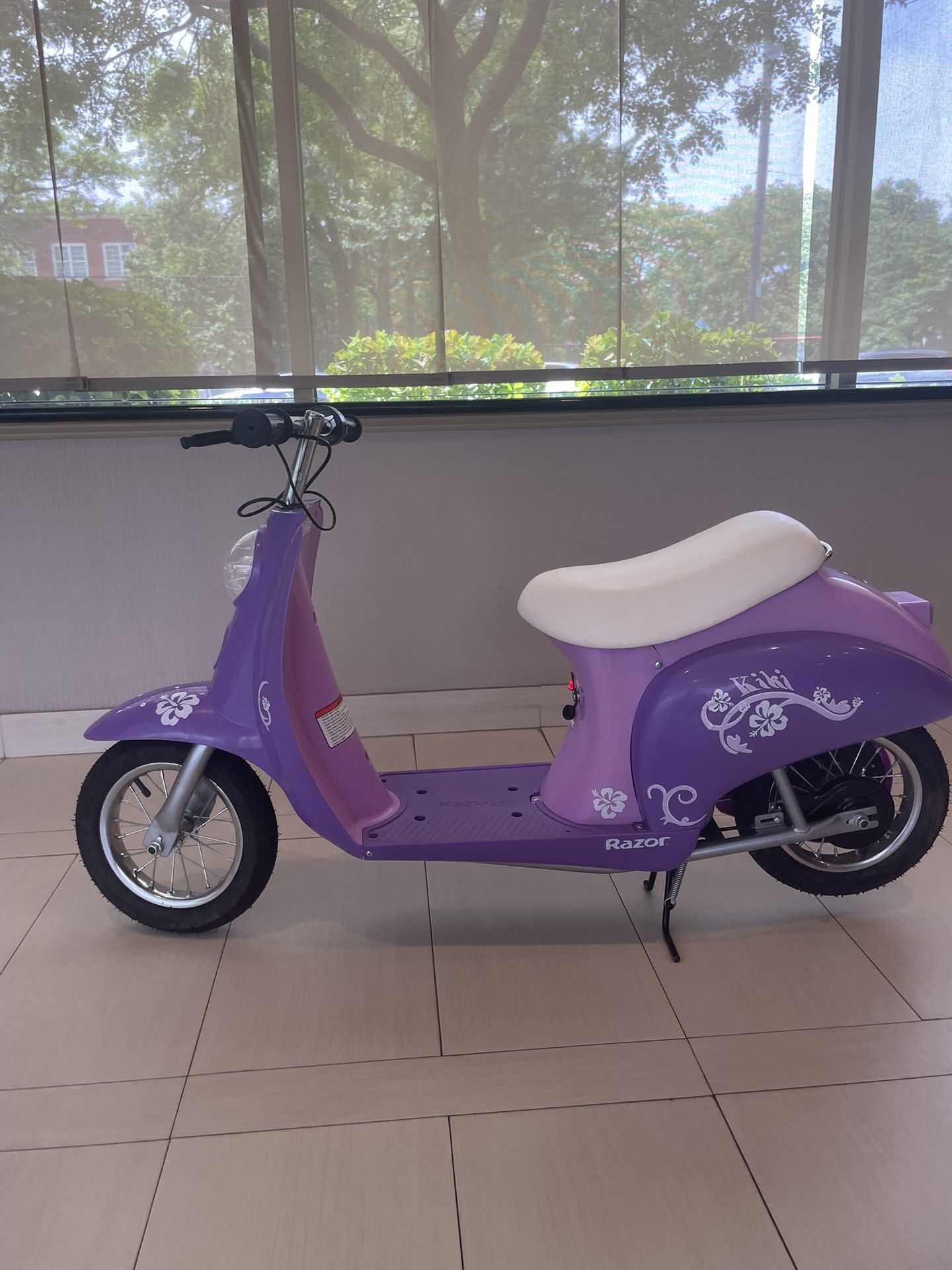 Razor poked mod Miniature euro style electric scooter 24v up to 15 mph