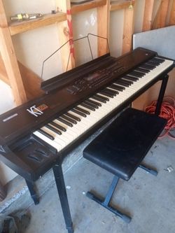 Vintage Ensoniq KT 88 Synthesizer