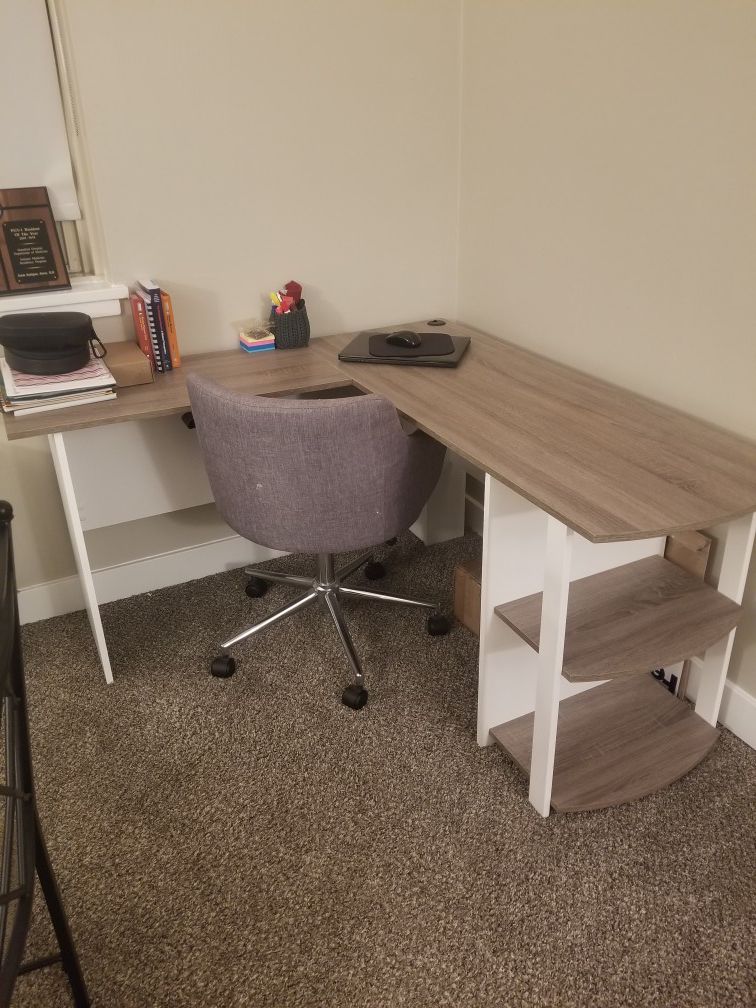 2 piece corner desk with chair $50 OBO
