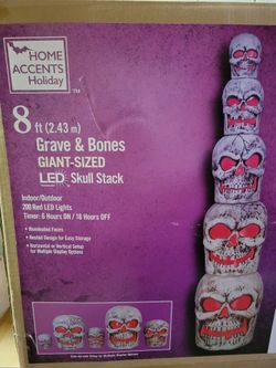 Home Accents Holiday 8 ft LED Skull Stack Blow Molds ~ Located in Shelton