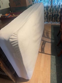 Twin mattress