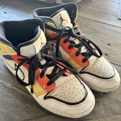 Nike Air Youth Size 7