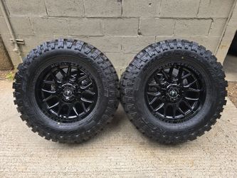 17" Motiv Offroad Magnus Wheels 6 Lug