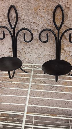 Candeleros de metal