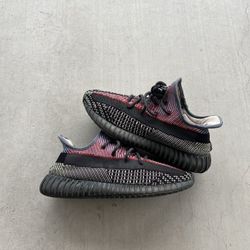 Yeezy 350 V2 Yecheil