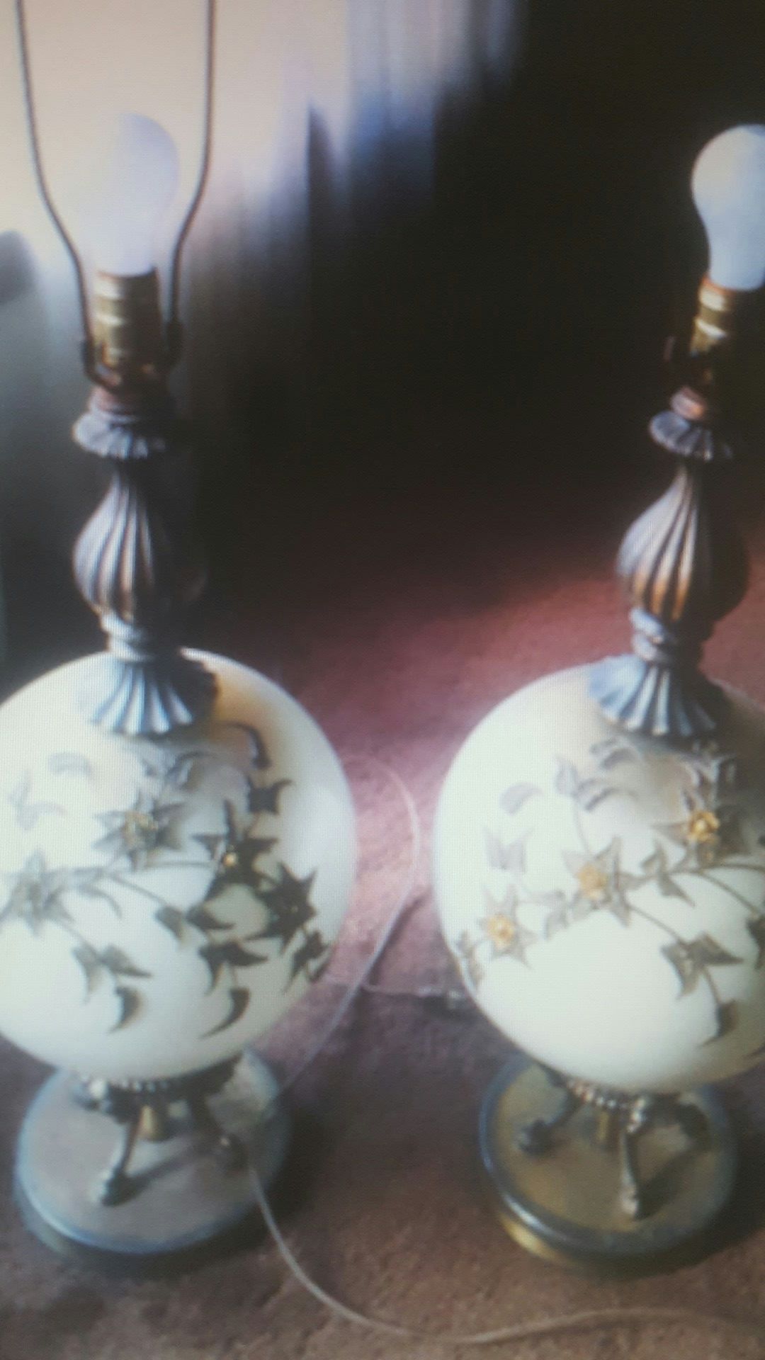 ANTIQUE SET OF LAMPS