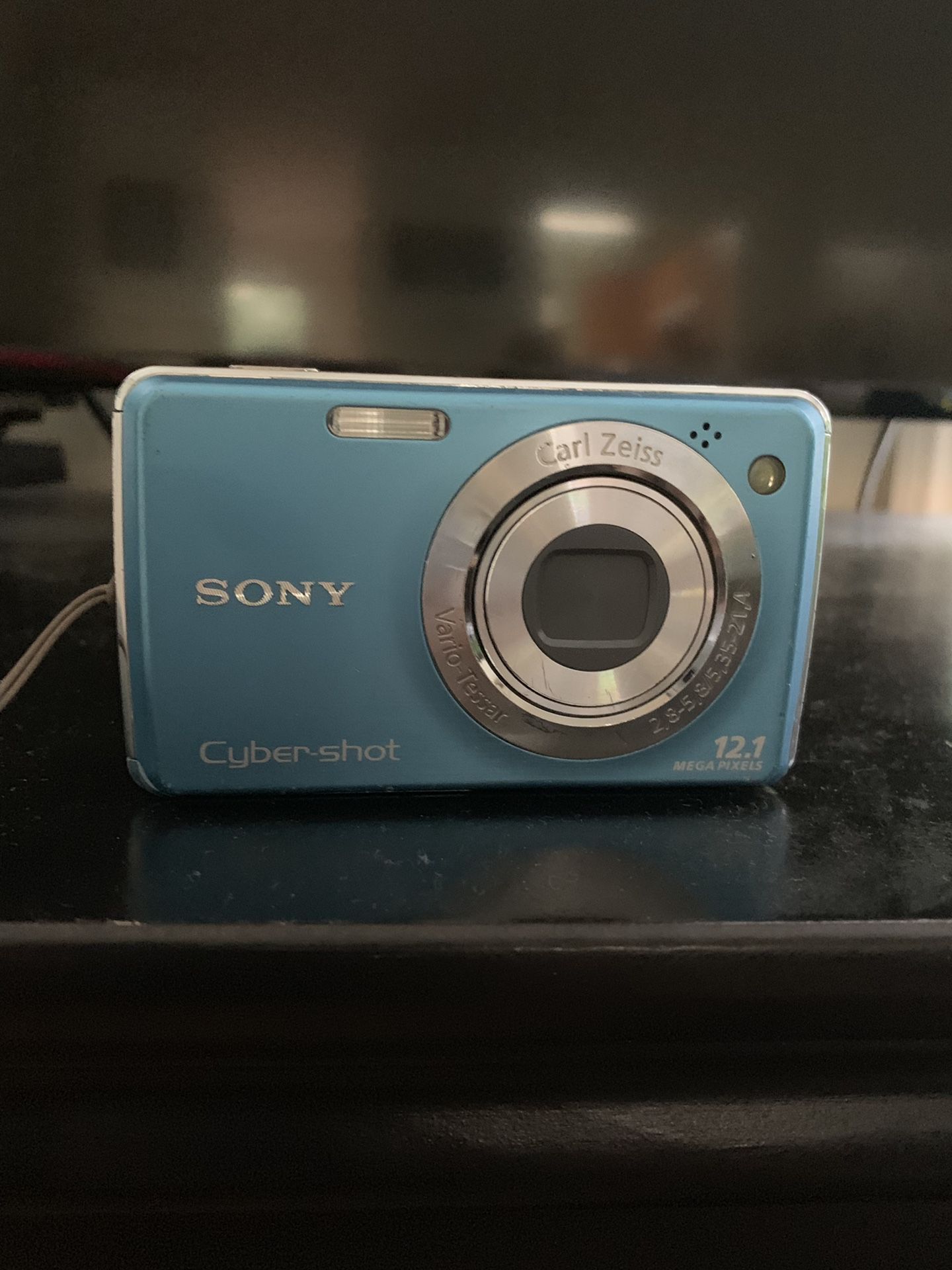 Sony Camera 12.1 pixels