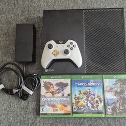 Xbox One with Games