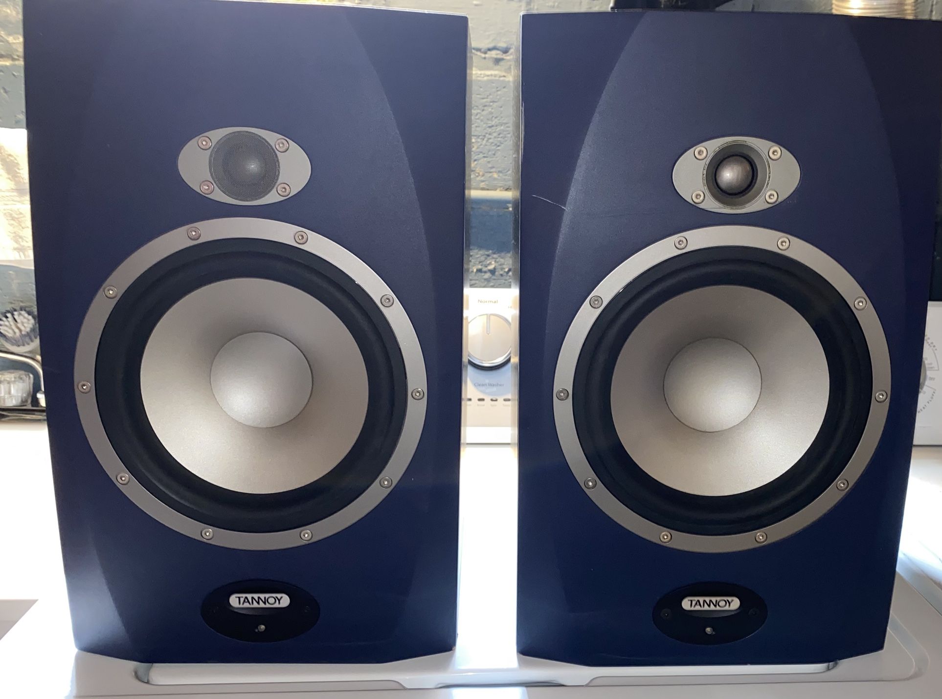 Tannoy Reveal 8D with TS10 Subwoofer Black/Blue