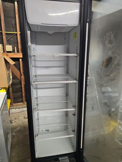 Imbera refrigerator vr12