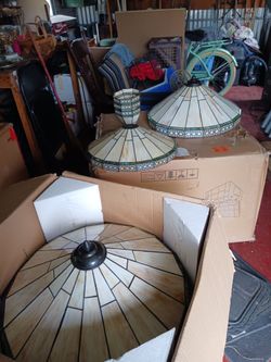 Tiffany style light fixtures