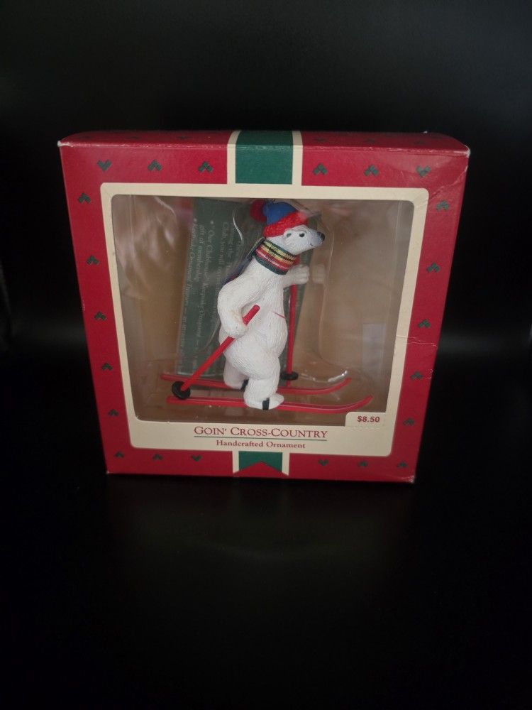 HALLMARK GOIN' CROSS-COUTRY ORNAMENT