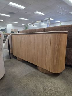 Server / Buffet Natural wood with Stone Top and Soft Closing Doors + Shelving inside