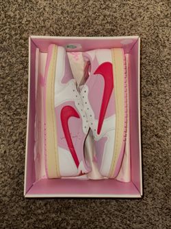 Jordan 1 low Travis Scott Sail Tropical Pink