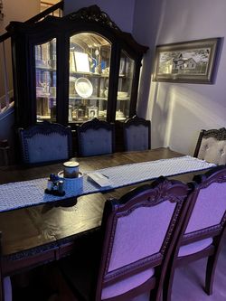 Dinning room set with china cabinet