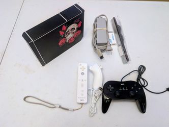 Nintendo Wii Bundle Preloaded With Games and Pokemon Movies