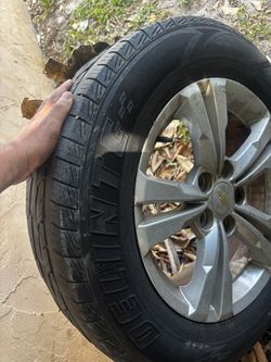 4 Wheel Chevrolet 225/65r17. Tire And Rim