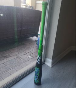Baseball bat (Marucci