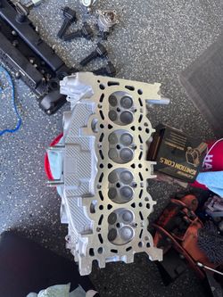 2013 Ford escape, titanium head and accessories 2013 Ford escape, titanium head and accessories