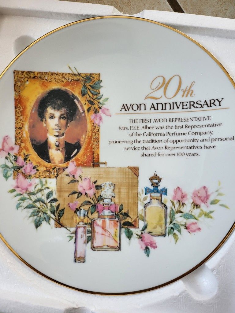 Avon 20th Anniversary Plate Porcelain with 22k gold trim
