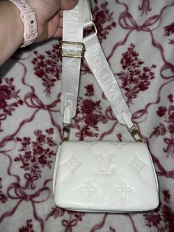 Bubblegram Wallet on Strap- White