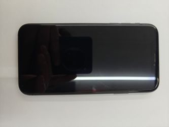 iPhone Xr FULLY UNLOCKED 64GB