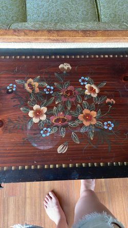 Vintage table/drawers