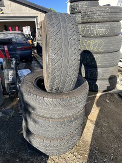 Used Tires  265/70R17 LT MINNELL 