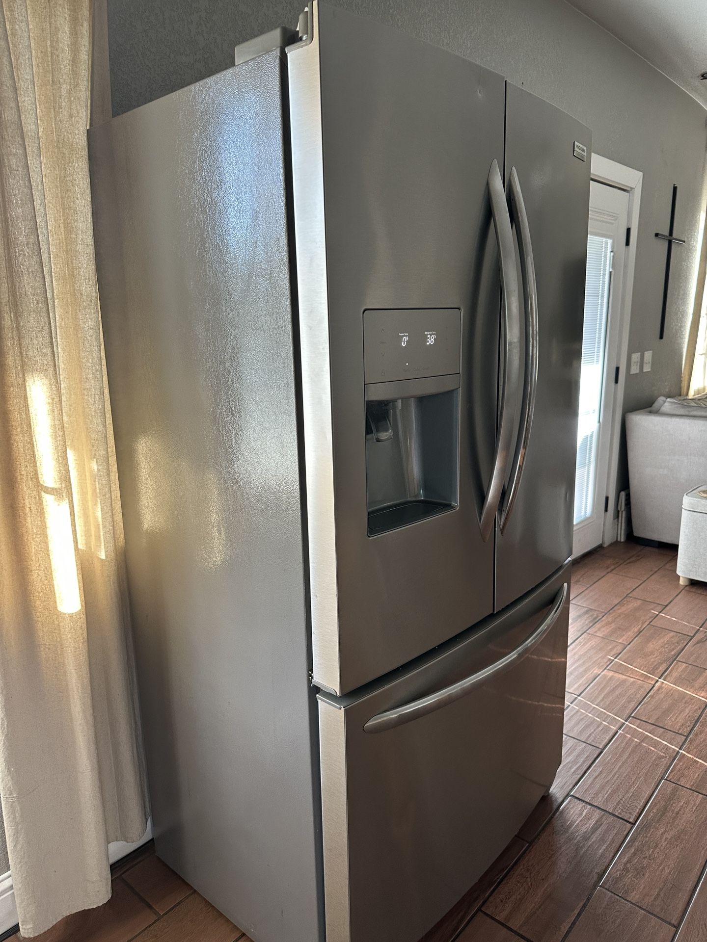 Counter Depth Refrigerator