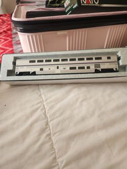 HO KATO Amtrak  Superliner Passenger Cast