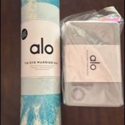ALO YOGA Tie Dye Yoga Mat And Yoga Block - Brand New