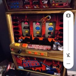 delivery available
Phoenix Slot Machine Takasago Japan 1990s Token skill-stop slot machine with reel-stop, Plasma Blast Slot Machine Aruze. Perfect Wo