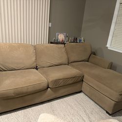 Sofa Chaise Sectional- Camel
