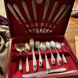 Vintage Flatware Silver Plate Rogers Lady Ann Priscilla, Vintage William Rogers 66 Pieces, Rogers Fruit Pattern